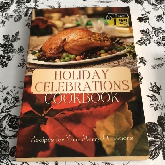 Vintage Christmas Recipe Books - Picture 2 of 10